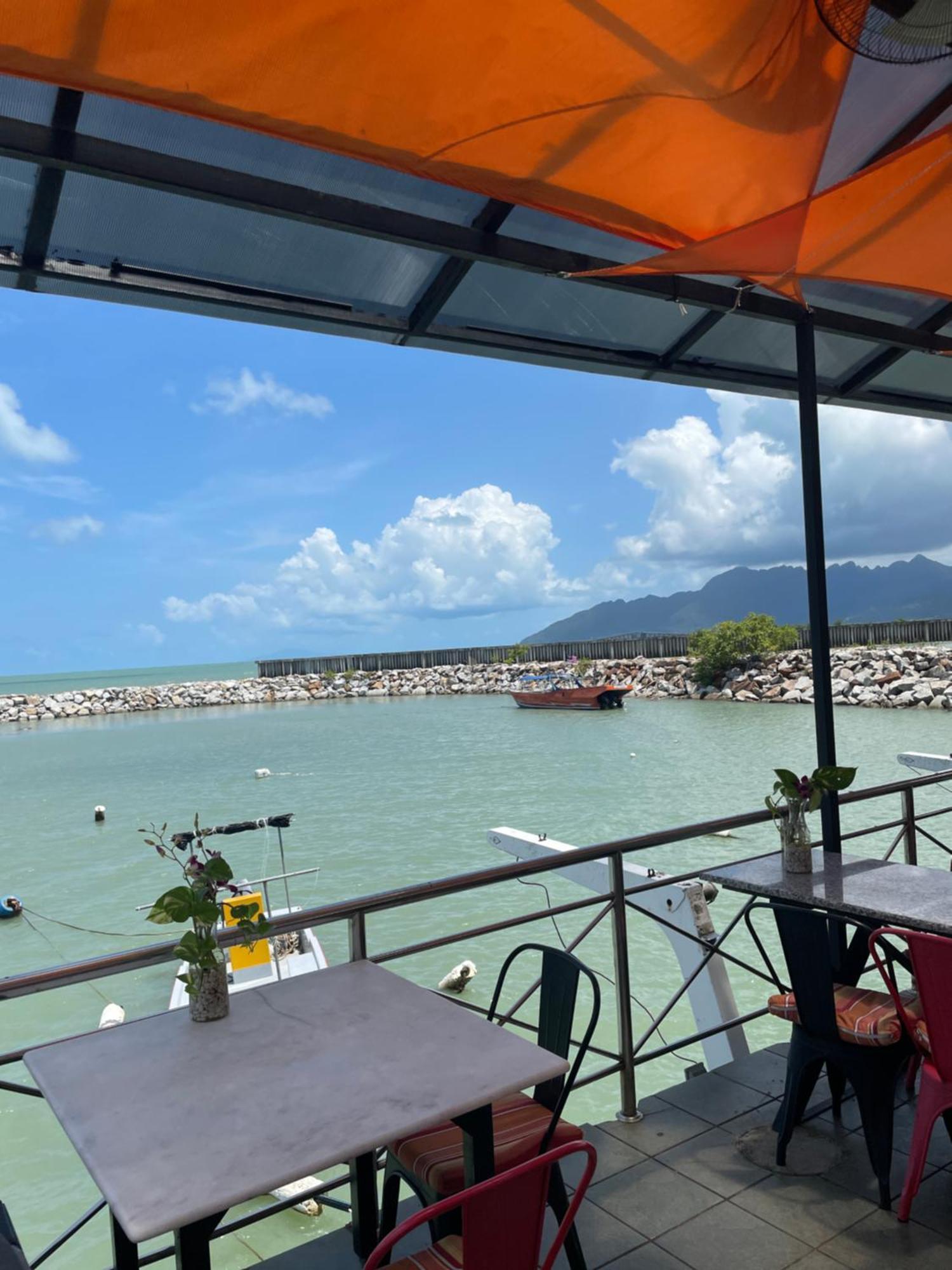 Tubotel Pantai Cenang  Extérieur photo